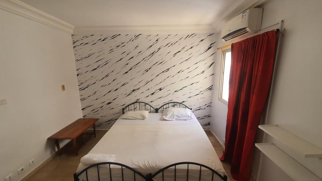 Bricos Appartement Sud Foire Dakar Dış mekan fotoğraf