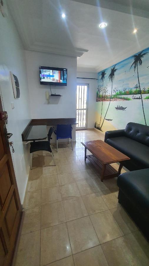Bricos Appartement Sud Foire Dakar Dış mekan fotoğraf